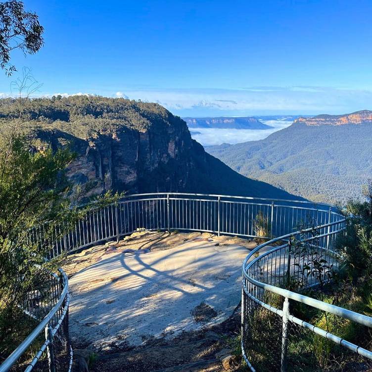 Clifftop lookout over Blue Mountains valley, New South Wales